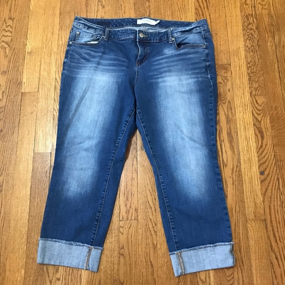 torrid Denim - Torrid Boyfriend Crop Cuffed Jeans